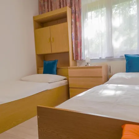 Apartment Gaestehaus Auf Der Hoehe *