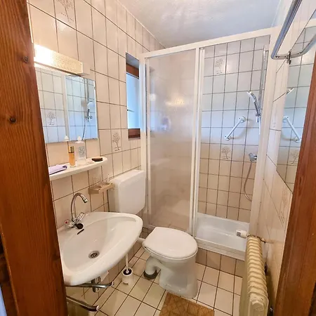 Apartment Gaestehaus Auf Der Hoehe Keutschach am See