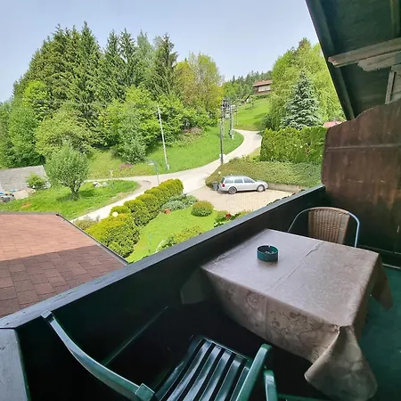 Gaestehaus Auf Der Hoehe Apartment
