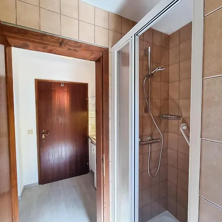 Z_gaestehaus Auf Der Hoehe Apartamento