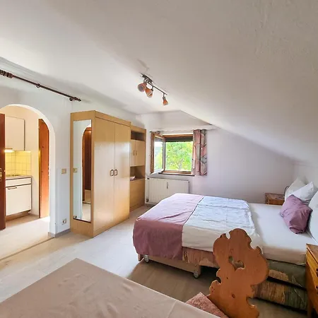 Z_gaestehaus Auf Der Hoehe *